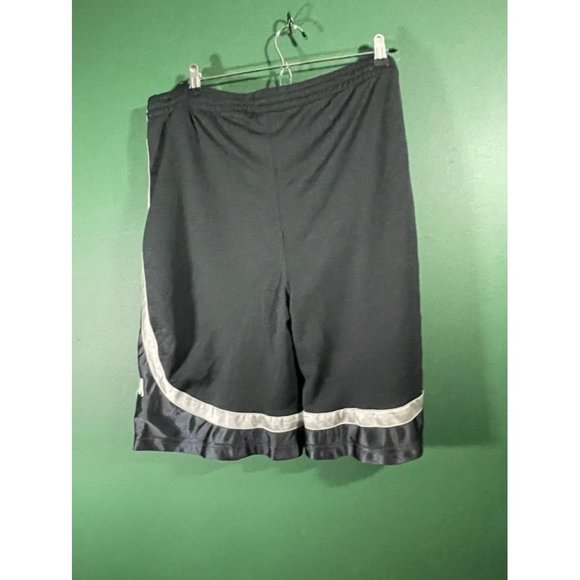NBA- Men's Black Logo Athletic Basketball Shorts - Size XL - Picture 5 of 5